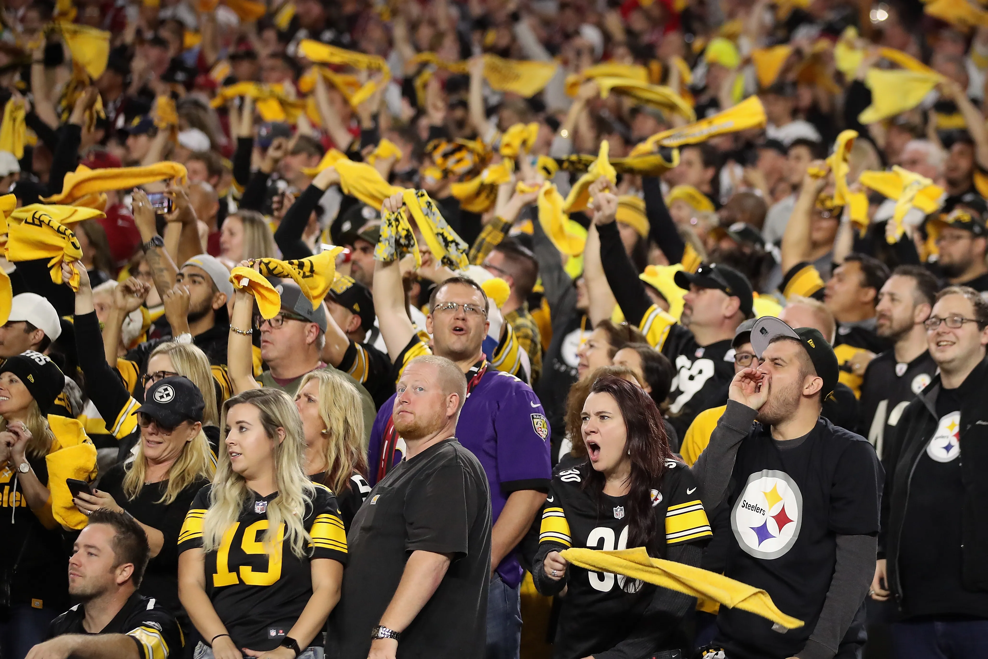 Steelers fans flocked to Acrisure Stadium for season opener