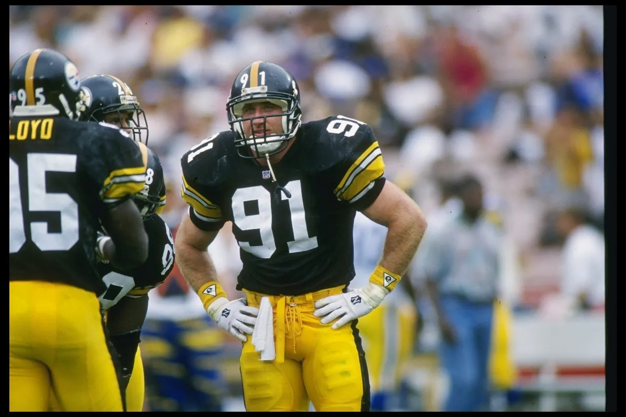 Linebacker Jack Lambert of the Pittsburgh Steelers on the bench in   Pittsburgh steelers, Steelers football, Pittsburgh steelers football