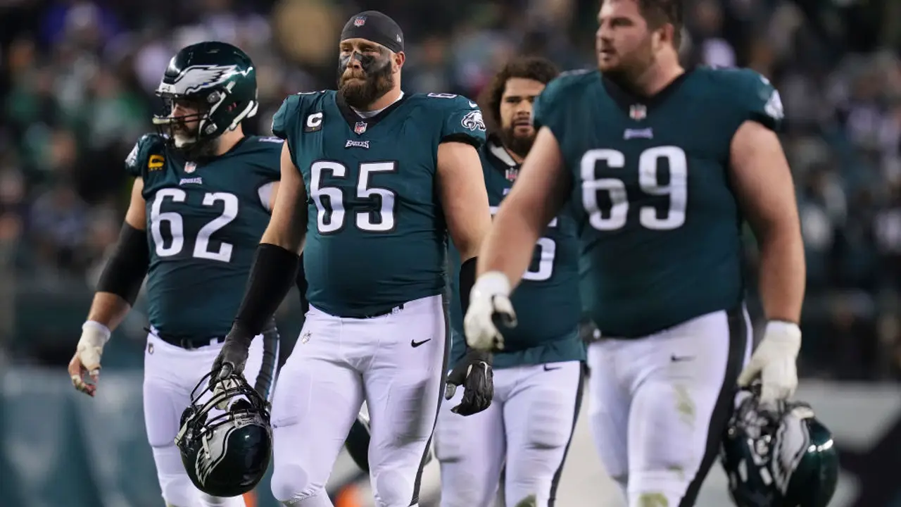 NFL free agency: Steelers agree to terms with former Eagles OL Isaac  Seumalo