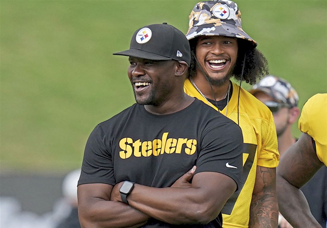 Former Steelers Coach Brian Flores Amongst Most Likely Options To