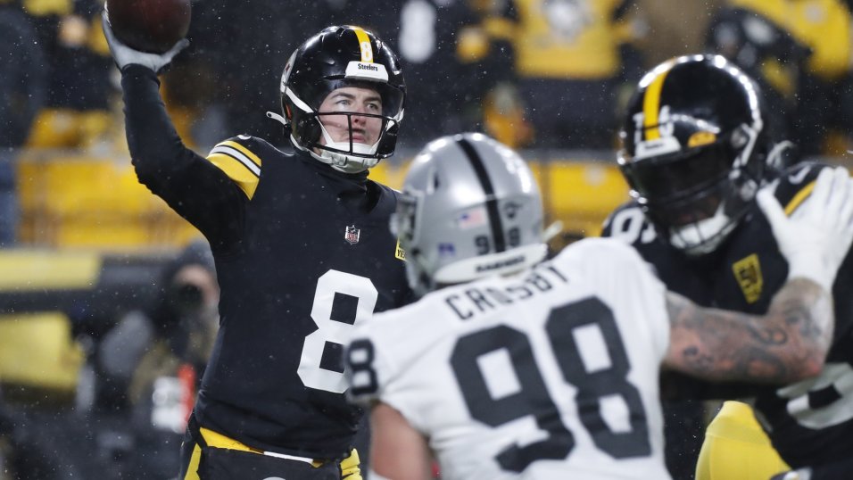 Steelers QB1 Kenny Pickett Scoffs At Rumors About Offensive