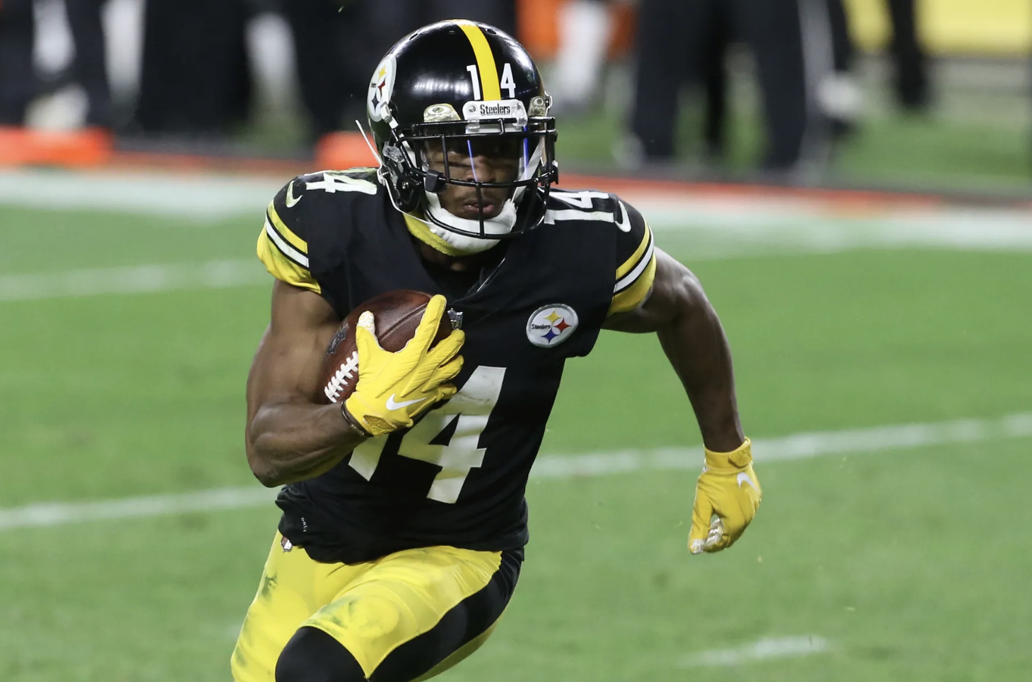 Pittsburgh Steelers:The Pittsburgh Steelers are a professional