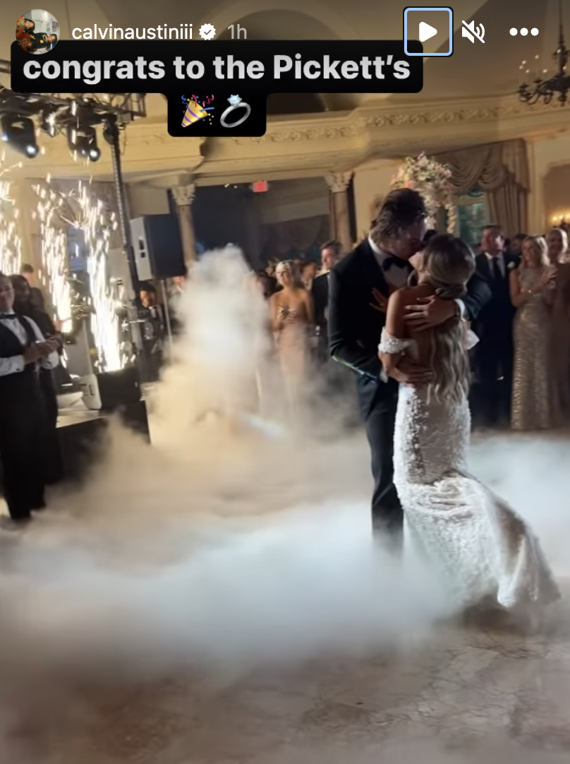 Steelers QB Kenny Pickett celebrates at New Jersey wedding