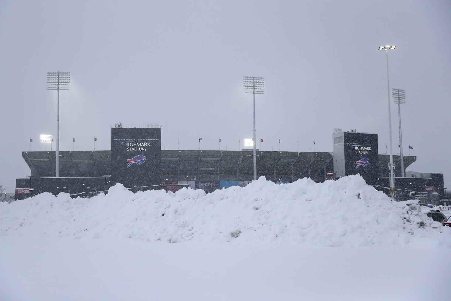 Buffalo Bills Stadium Snow 2024 - Hana Quinta