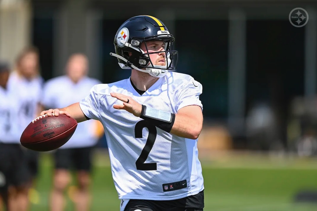 Steelers find comfort, stability in keeping QB room together, Football