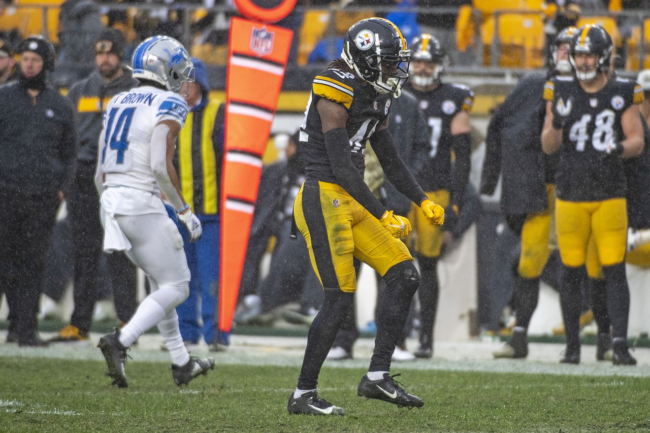 Former Steelers Cornerback Cam Sutton's Helpful Advice Allowed Pittsburgh  To Retain 1 Of Their Own