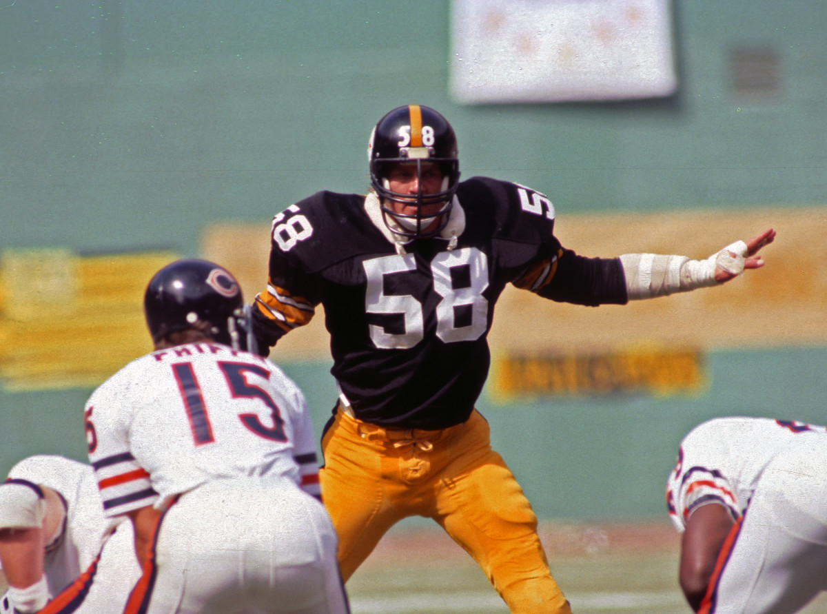 Linebacker Jack Lambert of the Pittsburgh Steelers on the bench in   Pittsburgh steelers, Steelers football, Pittsburgh steelers football