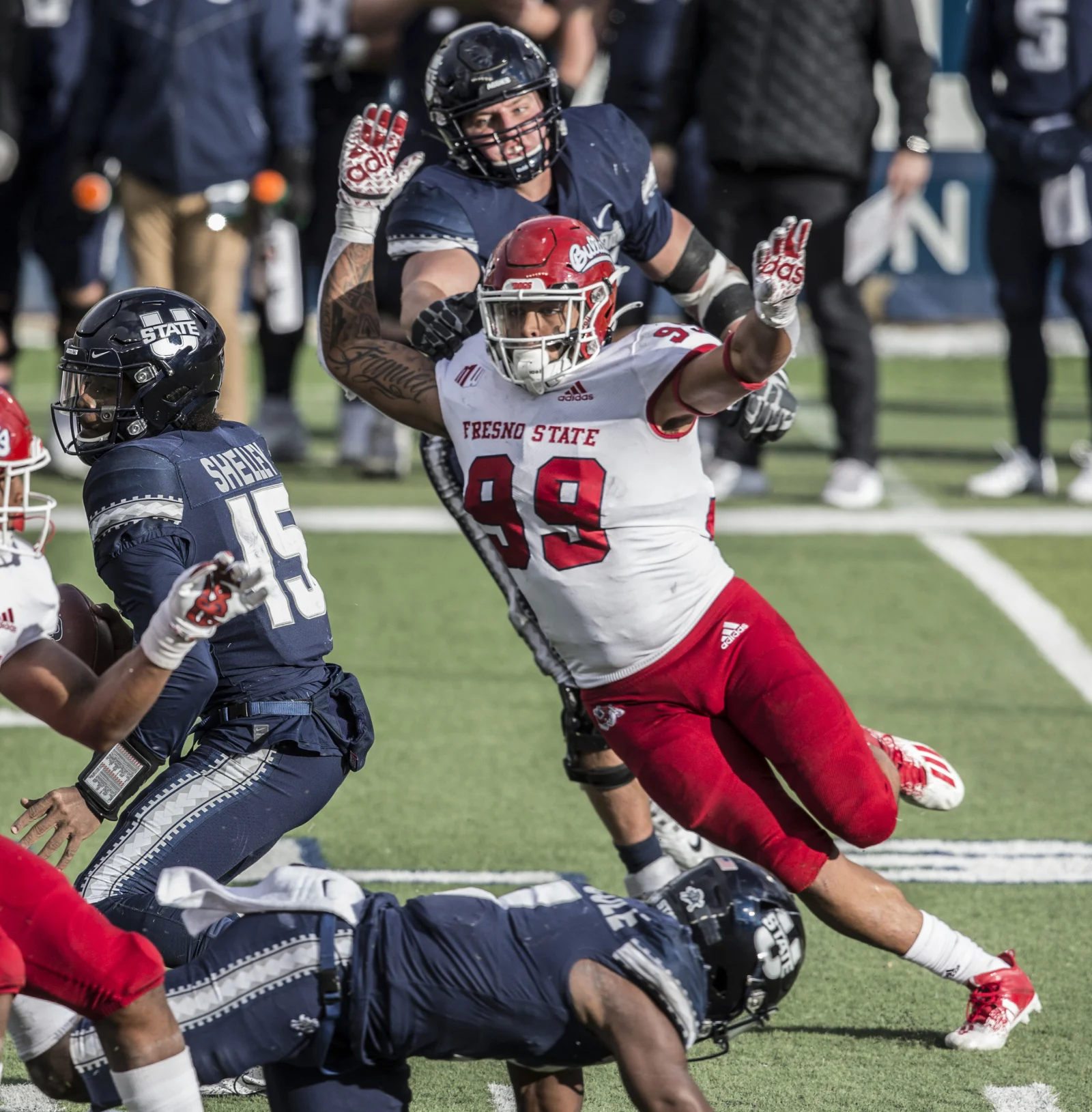 Fresno State DE David Perales signs with Pittsburgh Steelers