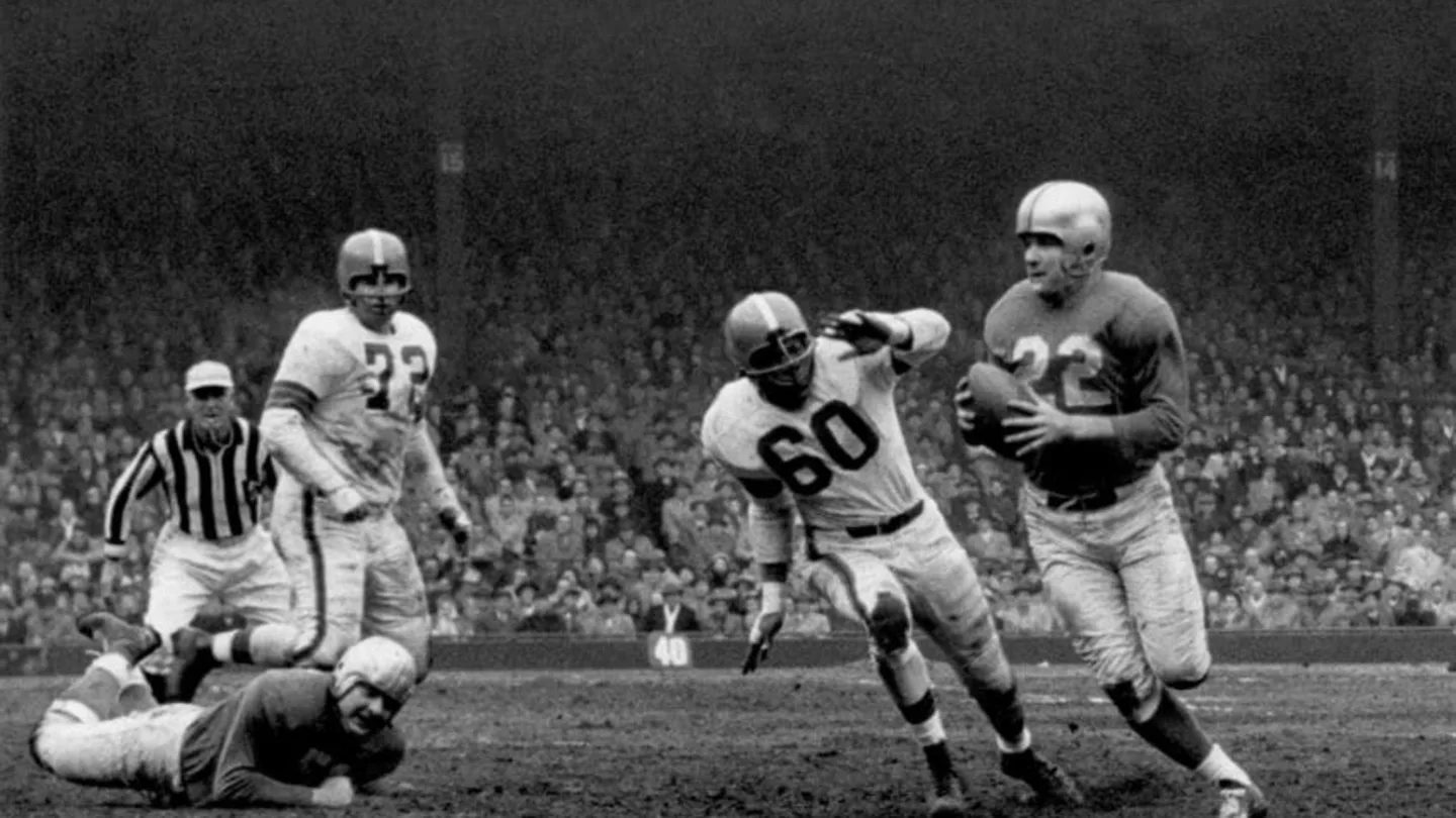 Today in Pro Football History: 1958: Newly-Acquired Bobby Layne Leads  Steelers to Win in First Game