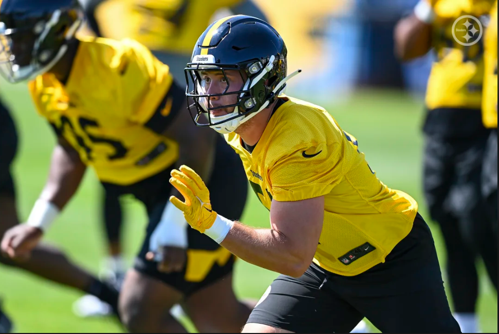 Steelers' Rookie Darnell Washington Dominating Elite Edge Rusher TJ Watt In  1st Day Of Padded Practice