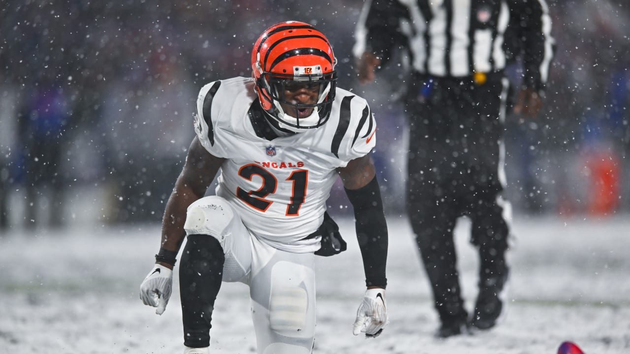 NFL Network reporter Cameron Wolfe stands on the field before an NFL  football game between the Cincinnati Bengals and the Cleveland Browns,  Sunday, Sept. 10, 2023, in Cleveland. The Browns won 24-3. (