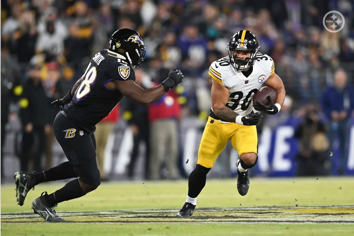 Steelers RB Jaylen Warren named a Secret Superstar of Week 2 of preseason