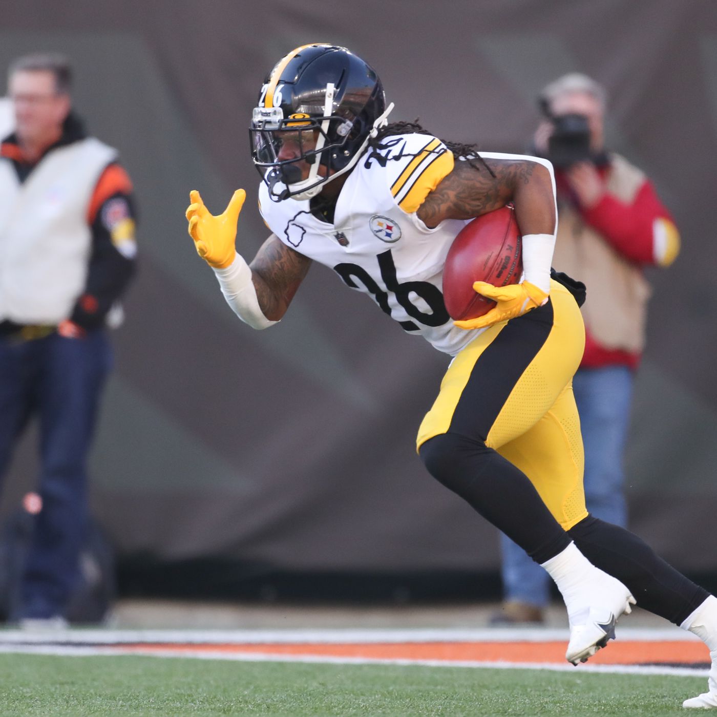 Anthony McFarland Primed for Pittsburgh Steelers RB3 - Sports