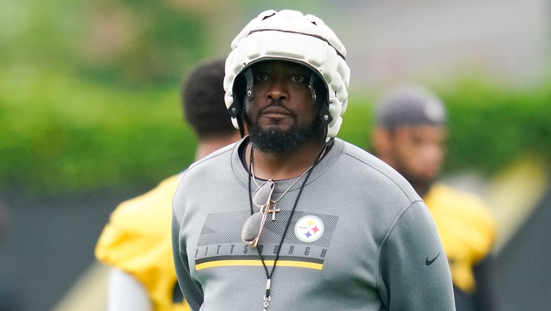 Mike Tomlin thinks the Steelers' lack of physicality is nothing a padded  practice can't fix