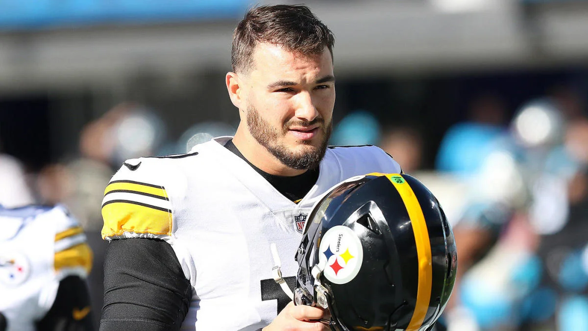 Steelers agree to two-year extension with backup QB Mitchell Trubisky