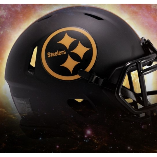 New 'QB-Specific' Helmets Unveiled, Will Kenny Pickett Wear One