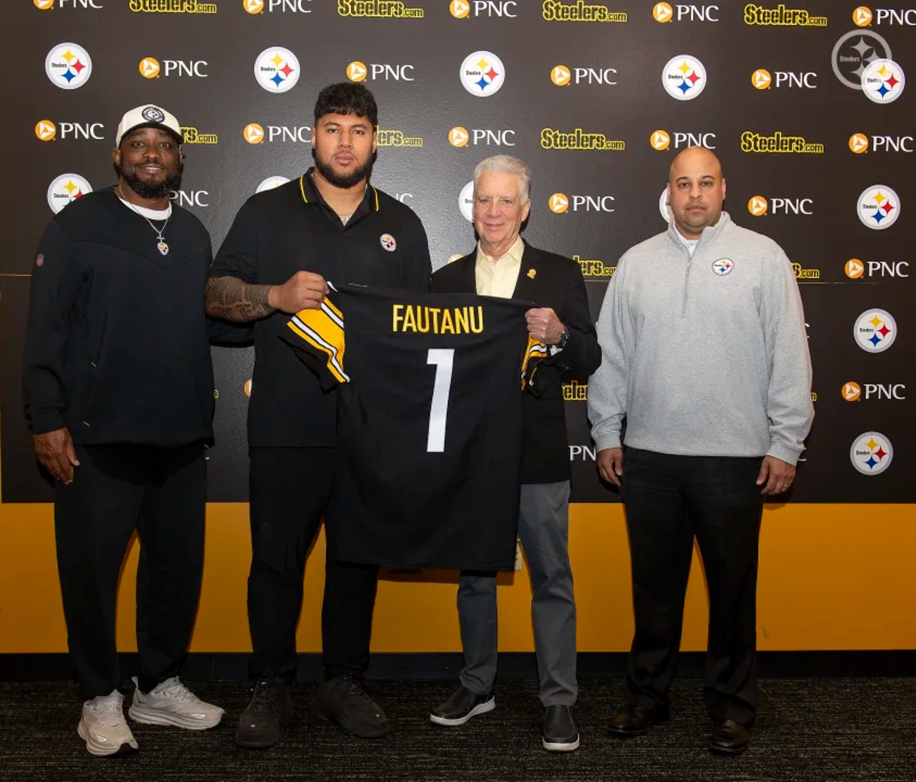 Steelers' 1st Round Pick Troy Fautanu Has Progressed "Very Quickly" In ...