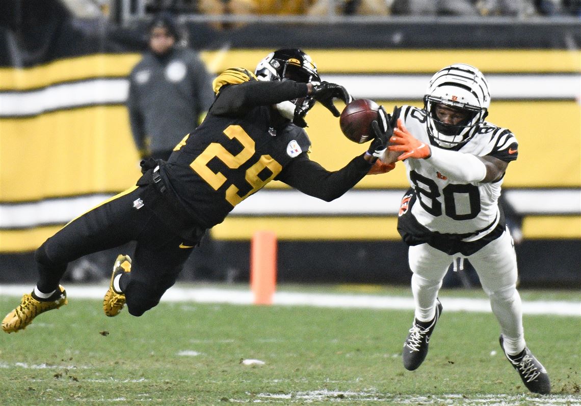 Steelers' Levi Wallace Is Absolutely On Board The Now Full Speed George  Pickens 2023 Hype Train