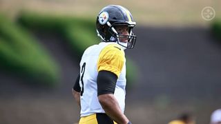 Steelers QB Russell Wilson's Calf Tightness Spurs Worry As Week 1 Approaches (Steelers News). Photo by Alysa Rubin / Steelers.com