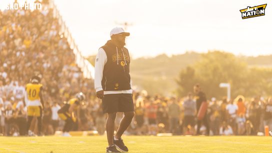 Steelers' Mike Tomlin Delivers Bold Preseason Adjustment For 2025 (Steelers News)