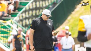 Steelers' Arthur Smith Ignites Team With Harsh Pittsburgh Media Headlines (Steelers News). Photo by Jordan Schofield / SteelerNation (X: @JSKO_PHOTO)