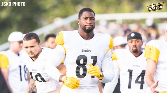 Steelers Jonnu Smith