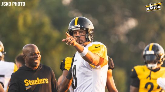 Steelers' Aaron Rodgers Gets Hilarious Sorry Message From Greatest Hater (Steelers News)