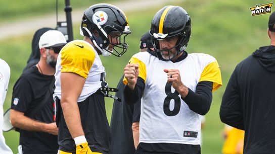 Steelers Aaron Rodgers Pat Freiermuth Steelers Aaron Rodgers Pat Freiermuth