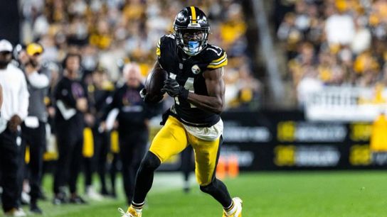 Pittsburgh Steelers receiver George Pickens during Week 5 game against the Dallas Cowboys Pittsburgh Steelers receiver George Pickens during Week 5 game against the Dallas Cowboys