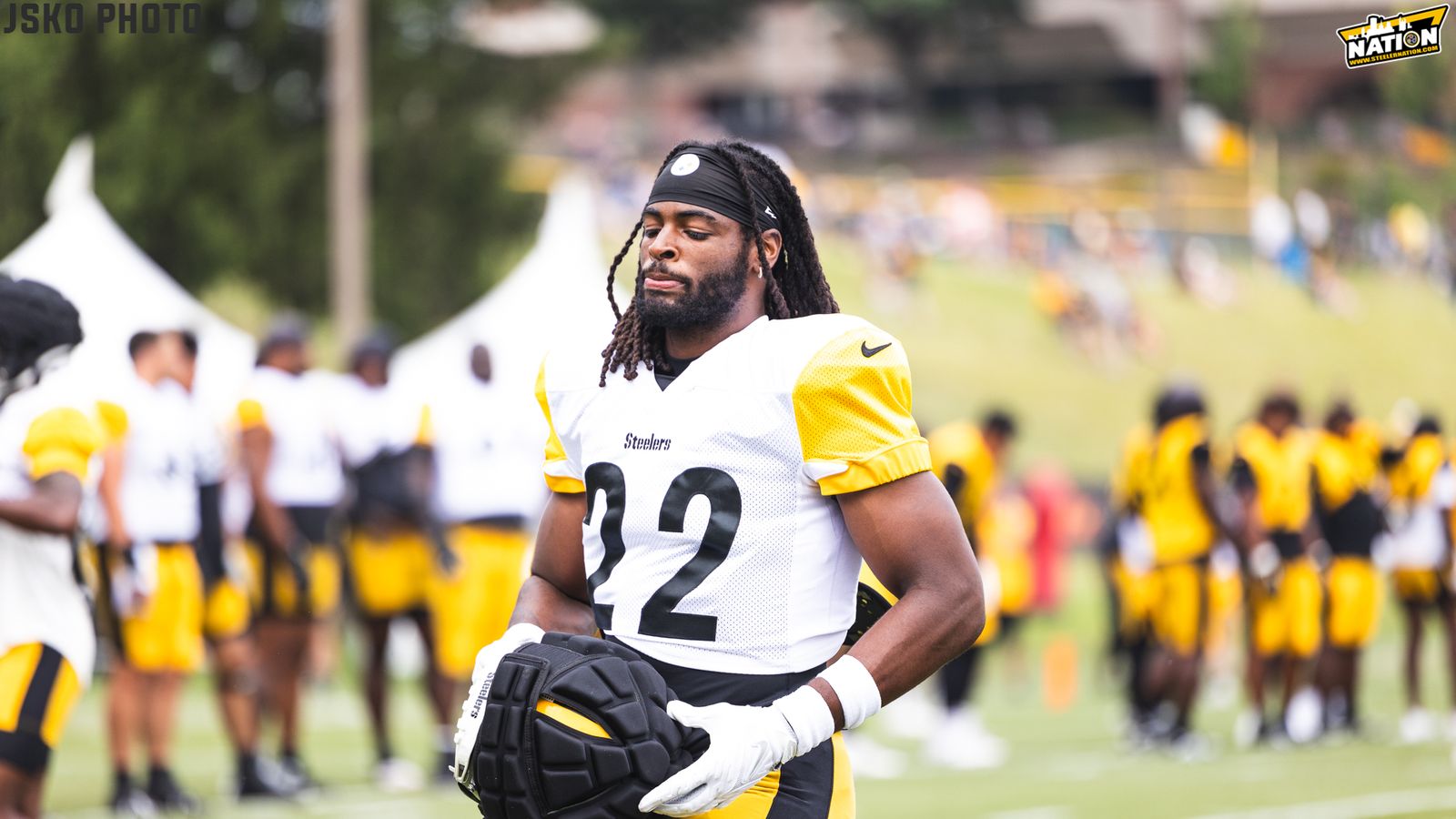 Najee Harris of the Pittsburgh Steelers looks on during the first