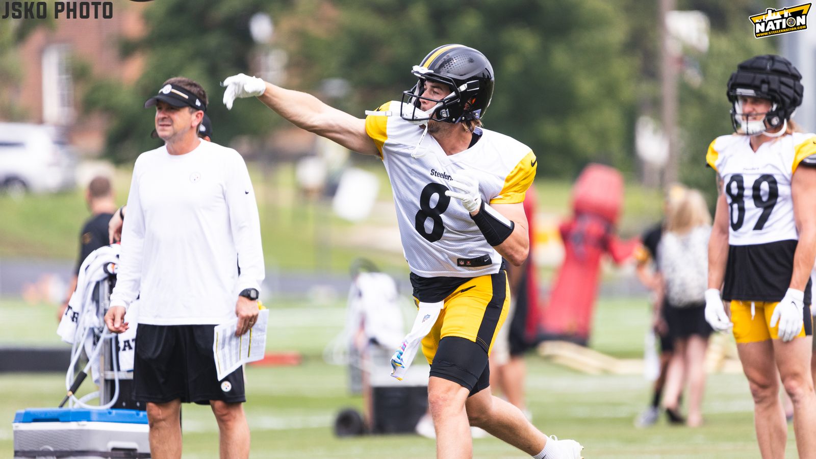 NFL Rumors: Steelers give Kenny Pickett fighting chance with new