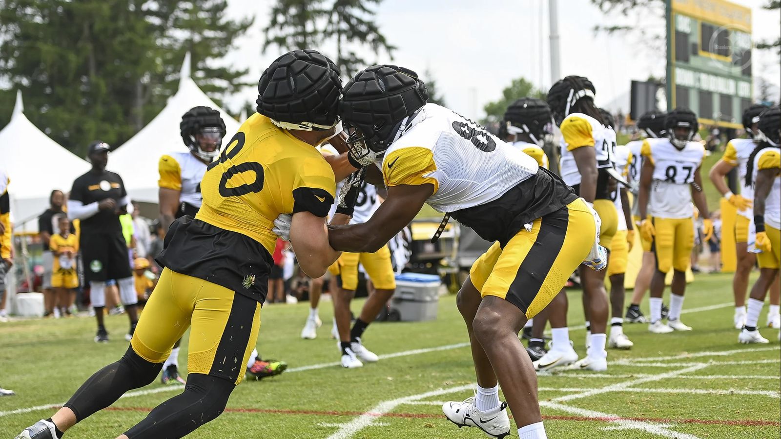 August 21st, 2021: Anthony McFarland Jr. #26 during the Pittsburgh