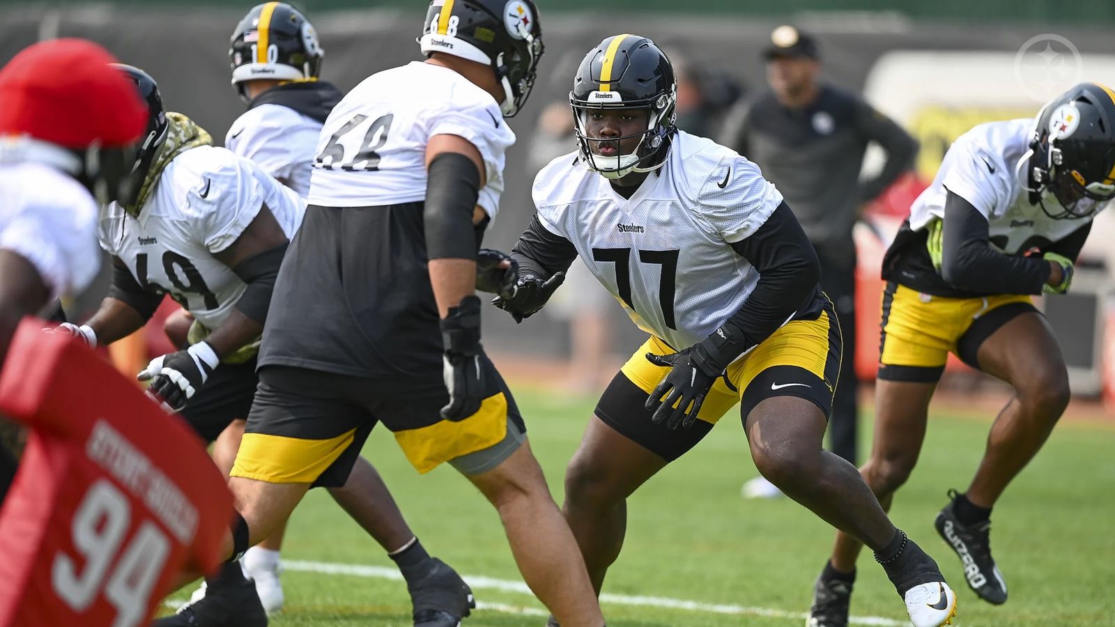 Steelers Draft Pick Broderick Jones Unveils New Number - Steelers