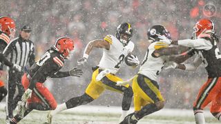 Steelers' Justin Fields Reveals 1 Major Mistake He Made During 30-Yard Game-Changing Run Against Cleveland In Week 12 (Steelers News). Photo by Karl Roser / Pittsburgh Steelers