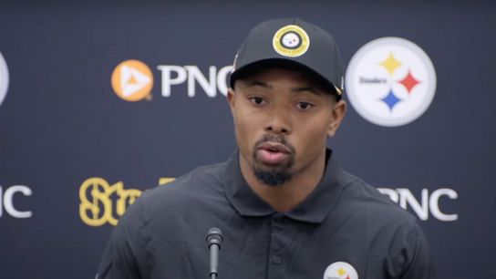 Steelers' Kenneth Gainwell Gets Honest About Not Having A Starting Quarterback In Pittsburgh. Photo by Steelers.com