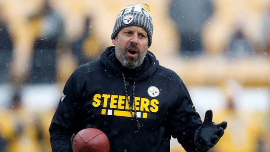 Todd Haley Shares Unique Take On Steelers Chasing Aaron Rodgers. Photo by Associated Press / Keith Srakocic