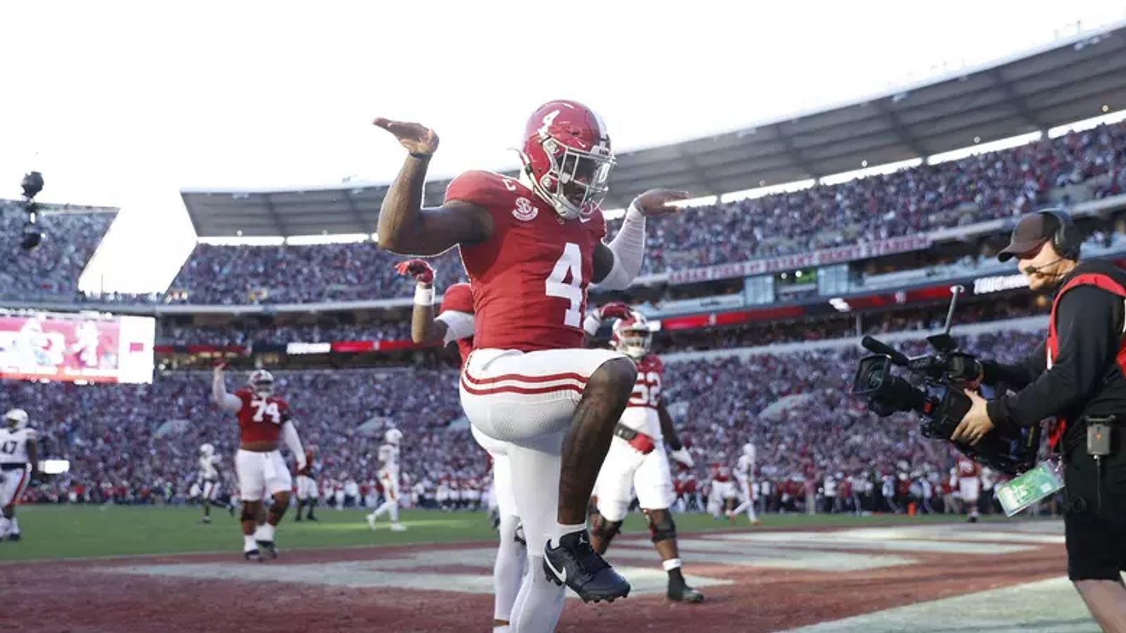 Steelers' Controversial Quarterback Plans For The 2025 NFL Draft Revealed By Insider (Steelers News). Photo by Crimson Tide Photos / UA Athletics