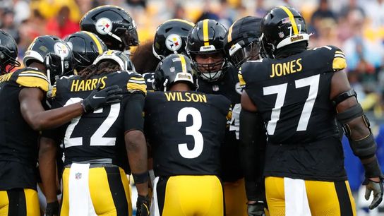 Steelers' Fatal Offensive Flaw Is Exposed And It Has Nothing To Do With The Quarterback Situation. Photo by USA Today