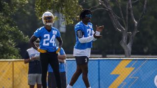 Steelers Have Promising Low Risk Option Come Out Of Nowhere To Seriously Help Defense In 2026 (Steelers News). Photo by Ringo H.W. Chiu / Associated Press