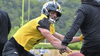 Steelers' Payton Wilson Has Critical Path To Getting Paid (Steelers News). Photo by Sebastian Foltz / Pittsburgh Post-Gazette