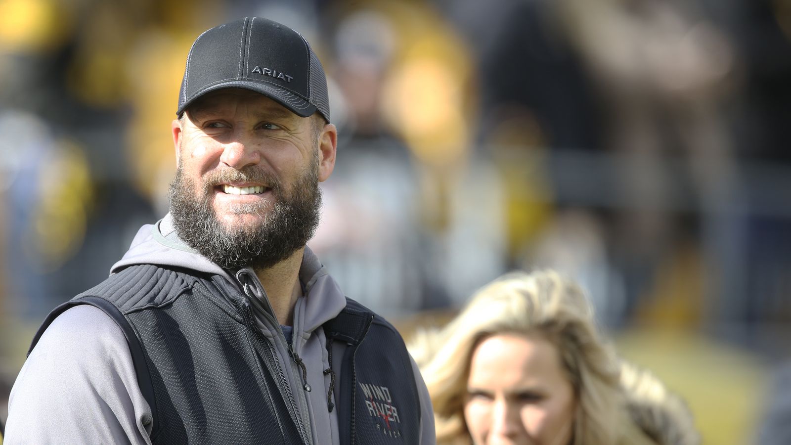 Steelers Great Ben Roethlisberger Gets Destroyed By Former Tight End: "He Was Not Supposed To F**kin' Come Back" (Steelers News). Photo by Charles LeClaire / Imagn Images
