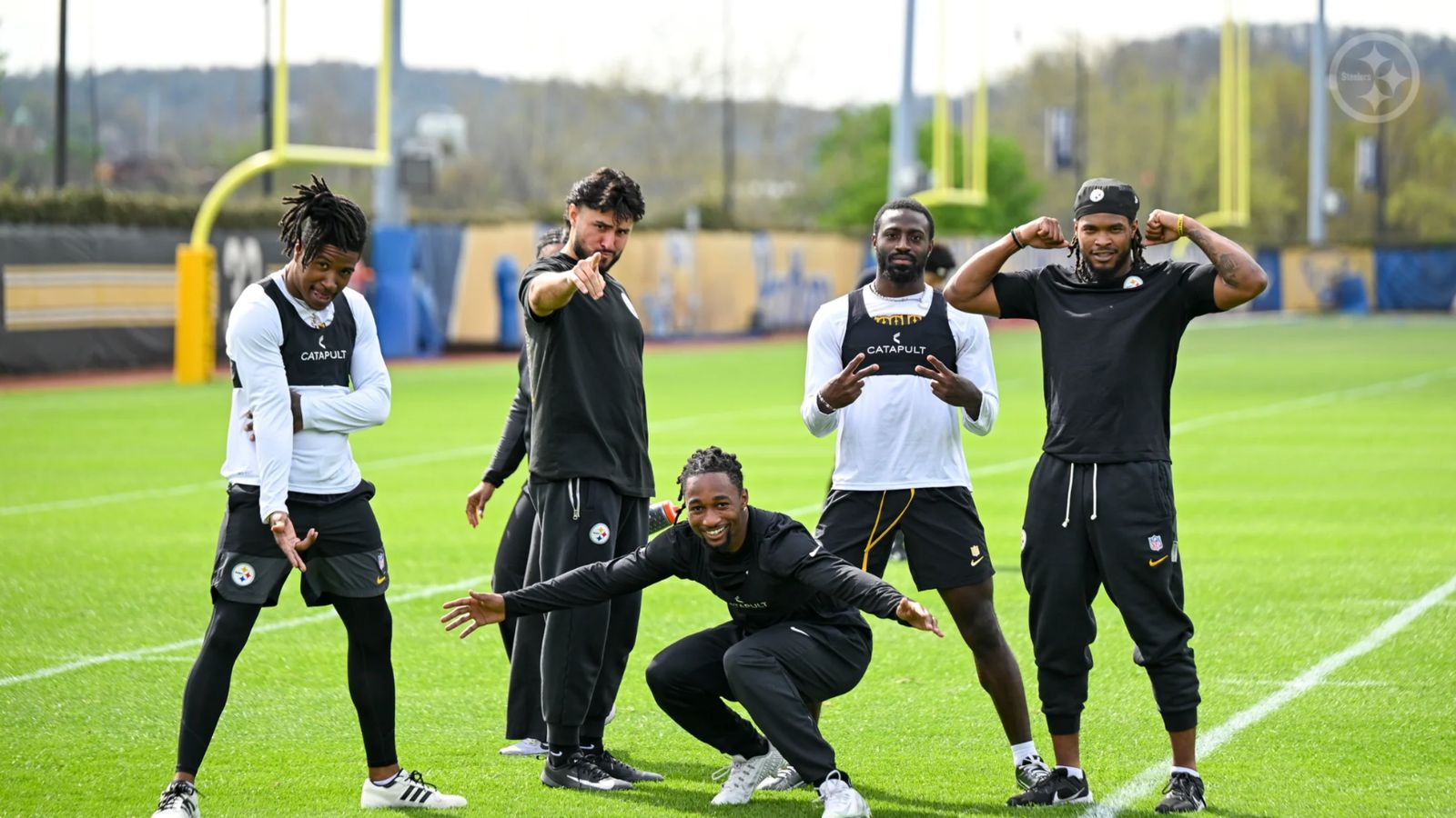 Steelers Fan Favorite Expected To Be Cut As Pair Of Surprise Roster Moves Are Predicted (Steelers News). Photo by Karl Roser / Pittsburgh Steelers