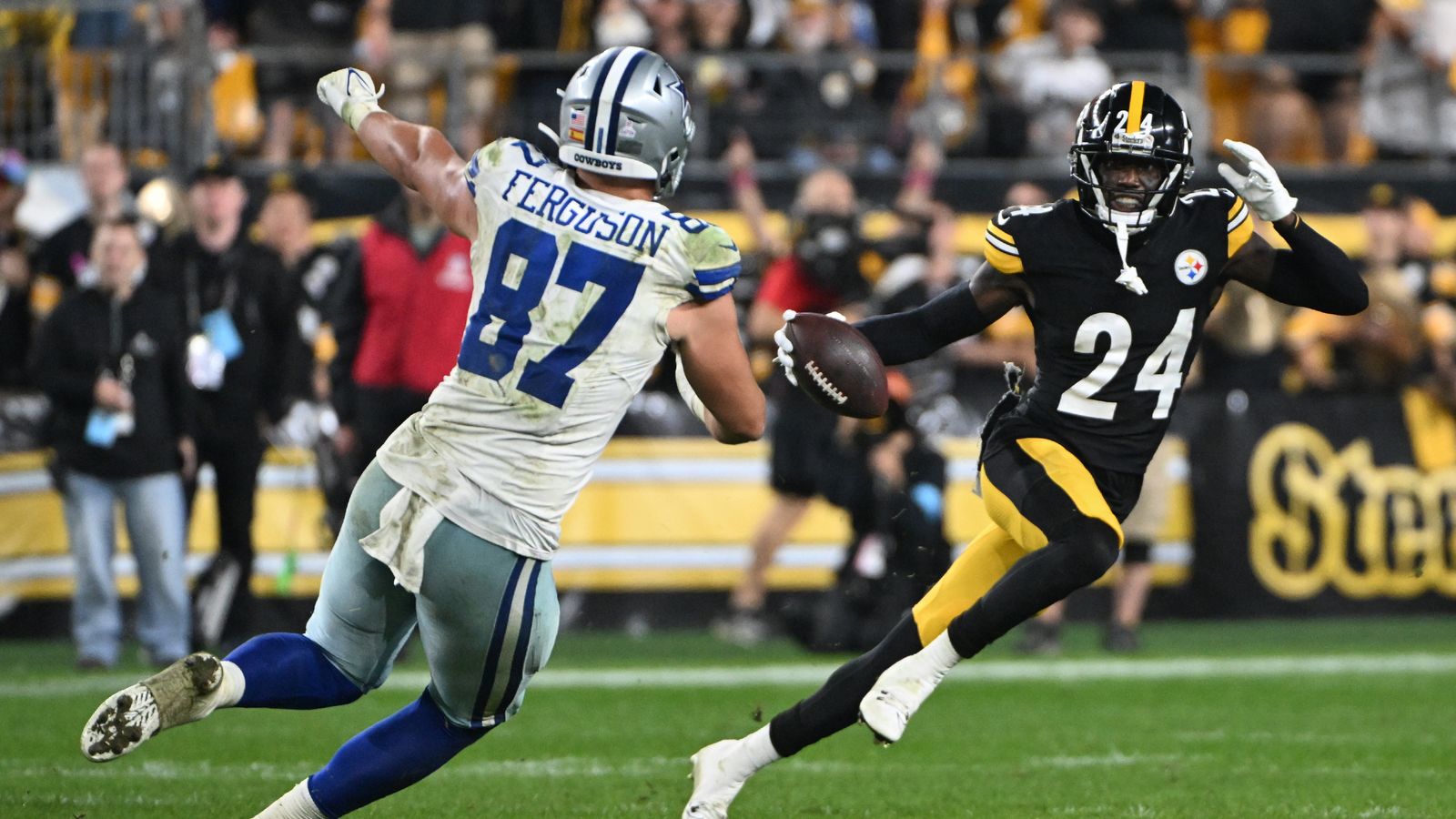 Steelers Have Already Completely Hurt Themselves In Negotiations With Joey Porter Jr (Steelers News). Photo by Barry Reeger / Imagn Images