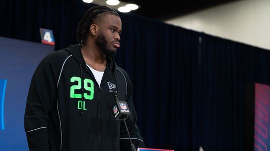 Steelers' Max Iheanachor