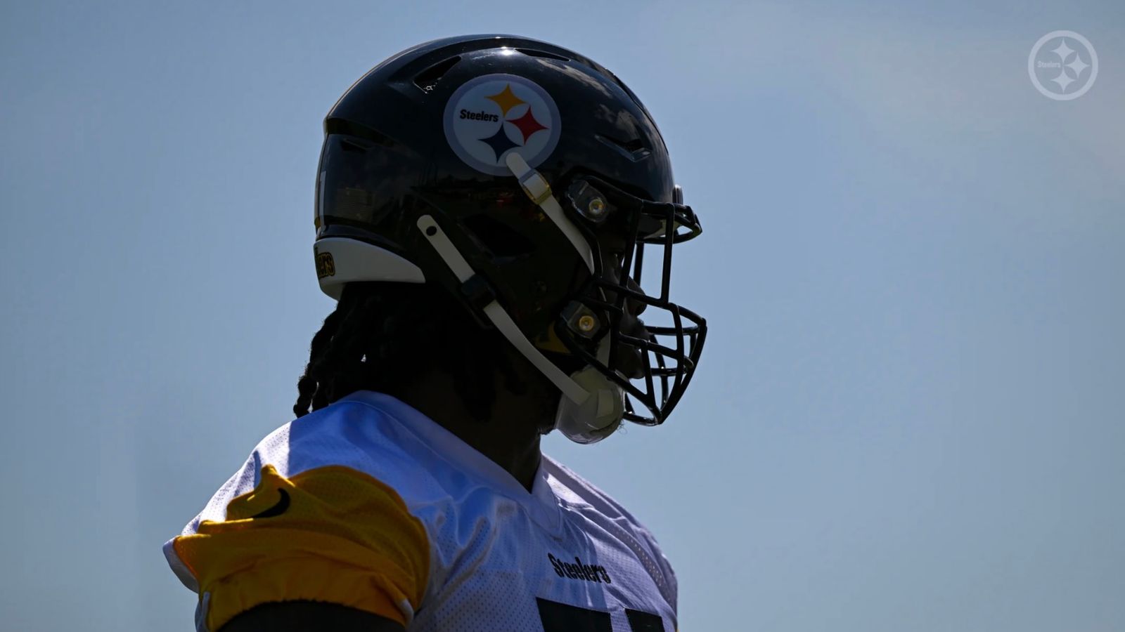 Steelers Ink New Contract With Top Rookie Max Iheanachor (Steelers News). Photo by Karl Roser / Pittsburgh Steelers