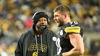 Former Steelers Head Coach Mike Tomlin Could Be Taken Advantage Of By His Former Players (Steelers News). Photo by Barry Reeger / Imagn Images