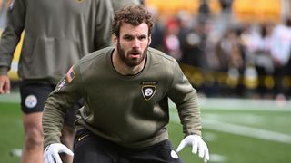 Steelers' Payton Wilson Takes Massive Slap To The Face: "That Guy Isn't On The Roster Right Now" (Steelers News). Photo by Barry Reeger / Imagn Images