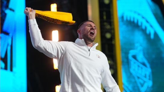 Steelers' TJ Watt Warned About Potential Bounce-Back Season: "He Better" (Steelers News)
