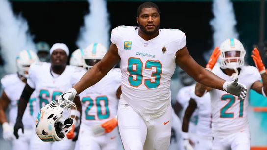 Steelers' Target Calais Campbell