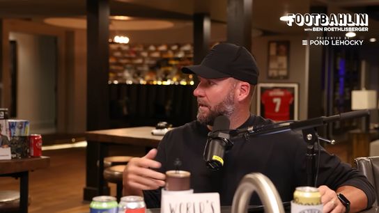Ben Roethlisberger Asked Steelers' Mike Tomlin The 1 Million Dollar Question. Photo by YouTube / Channel Seven